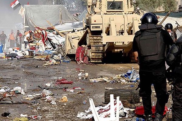 الدماء مازالت تسيل: حادث طوخ يفسد خطط تبرئة العسكر من مجزرة 