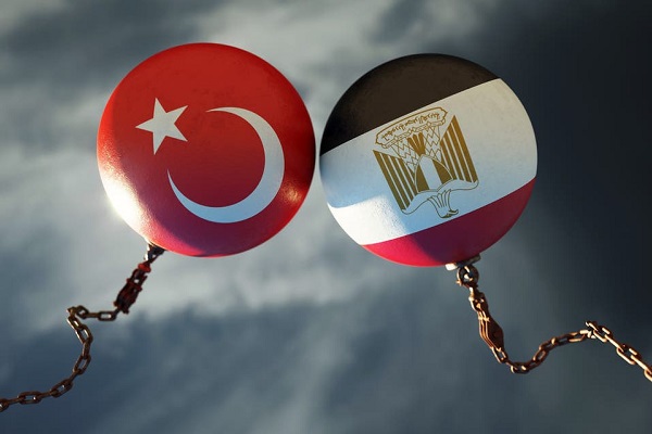 هل تكون المعارضة المصرية كبش فداء لتطبيع كامل بين تركيا ومصر؟ 